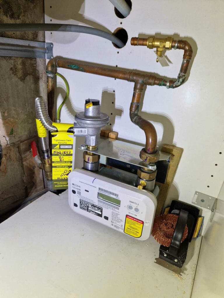 Gas meter installation and pipework safety inspection completed in Greater Glasgow
