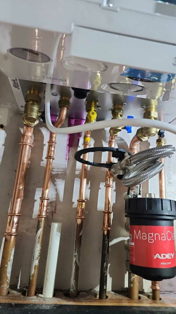 High-quality copper pipe installation for underfloor heating in Lanarkshire home